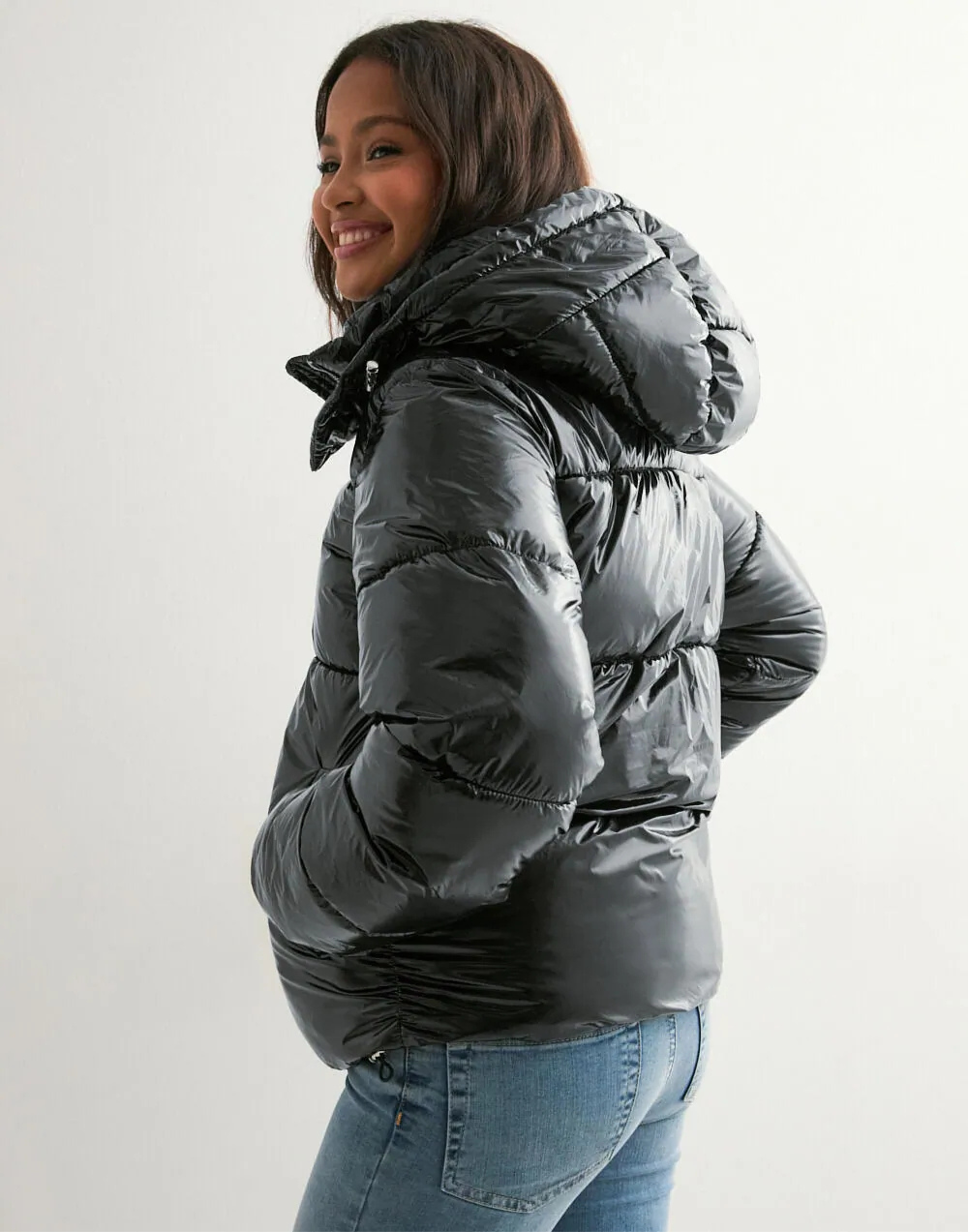 ARIA | Shiny Puffer Jacket