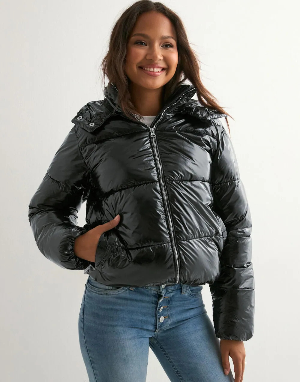 ARIA | Shiny Puffer Jacket