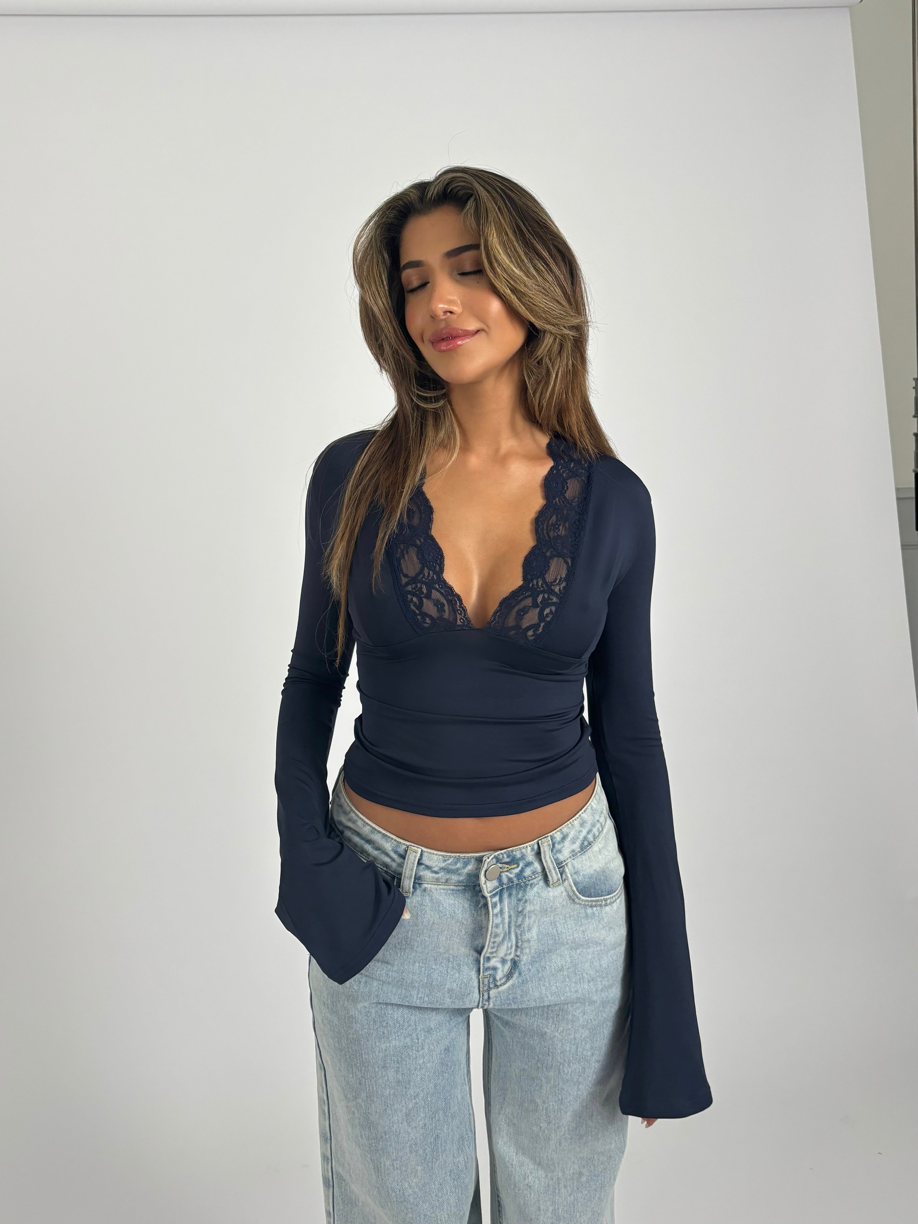 ARIA | Luna Kiss Top