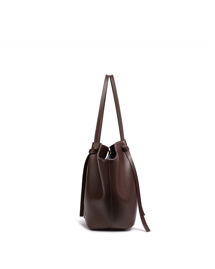 ARIA | Luxe Curve Shopper