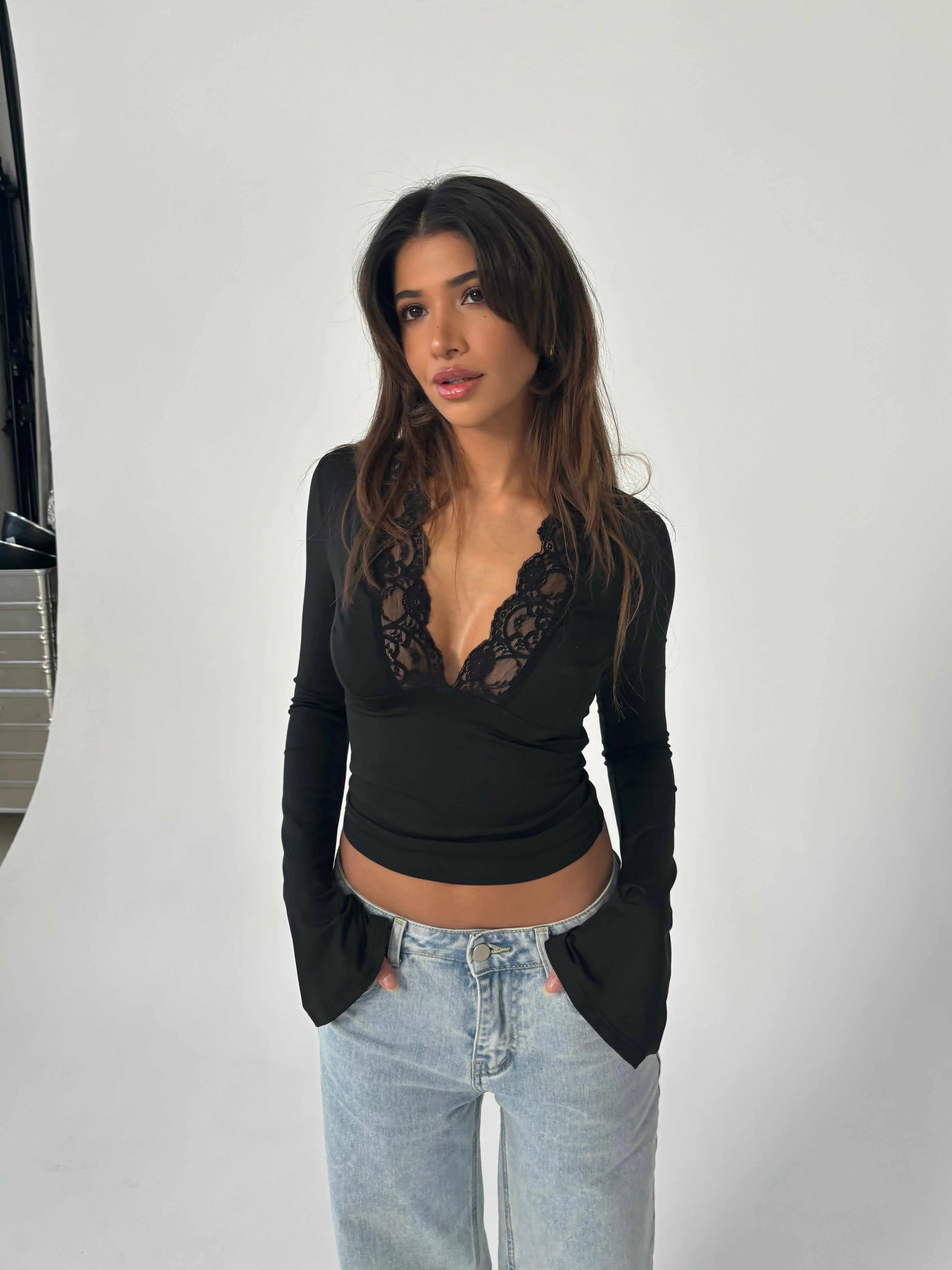 ARIA | Luna Kiss Top