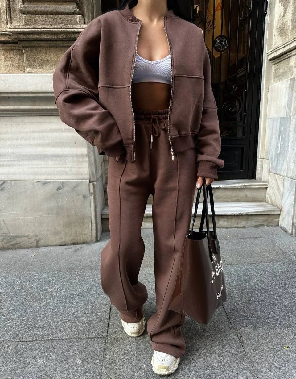 ARIA | Cozy Oversized Tracksuit