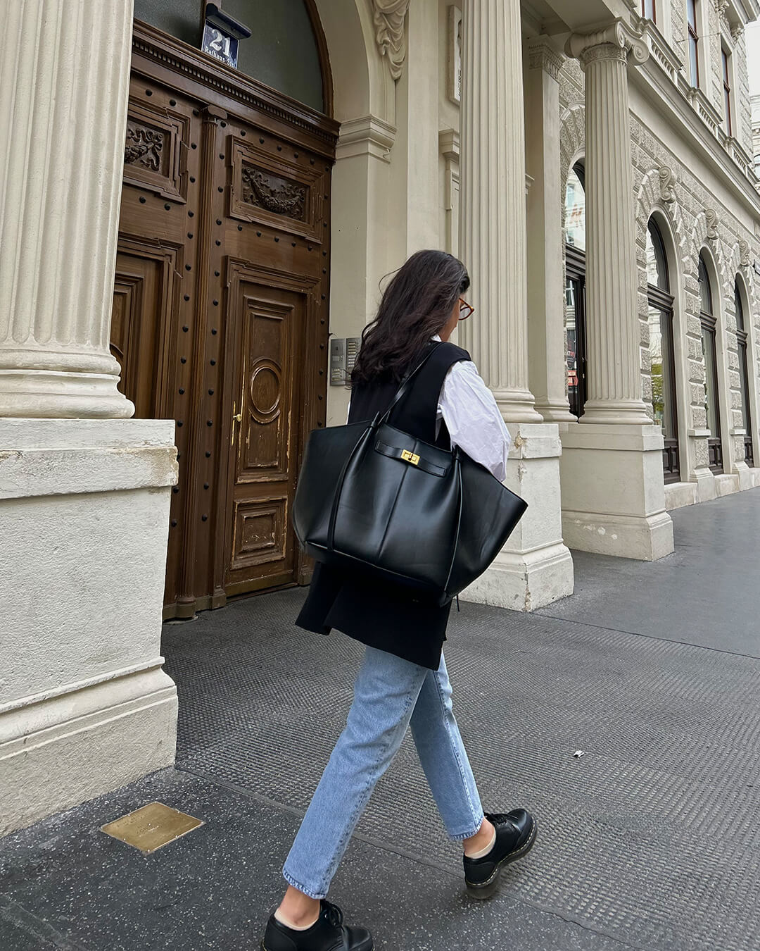 ARIA | Luxe Curve Shopper